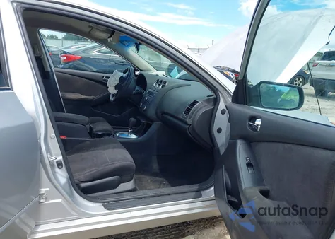 2011 Nissan Altima 2.5 S из США, поврежденный, VIN 1N4AL2AP1BC103647